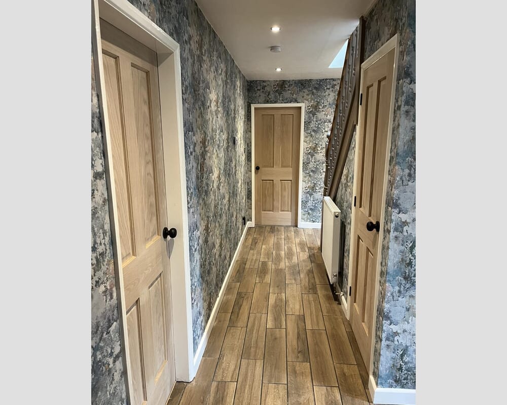 1981 x 762 x 44mm FD30 (30") Traditional Victorian Oak 4 Panel - Prefinished Internal Fire Doors